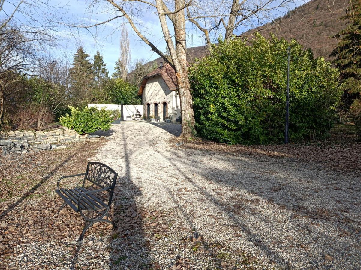 Gite Proche Des Passerelles Et Du Lac De Monteynard Saint-Martin-de-la-Cluze Exterior foto